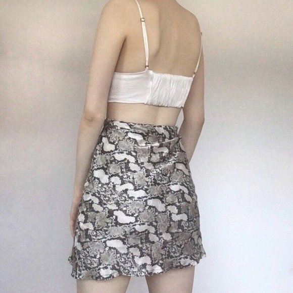 Snakeskin Pattern Mini Skirt H&M - Picture 2 of 4